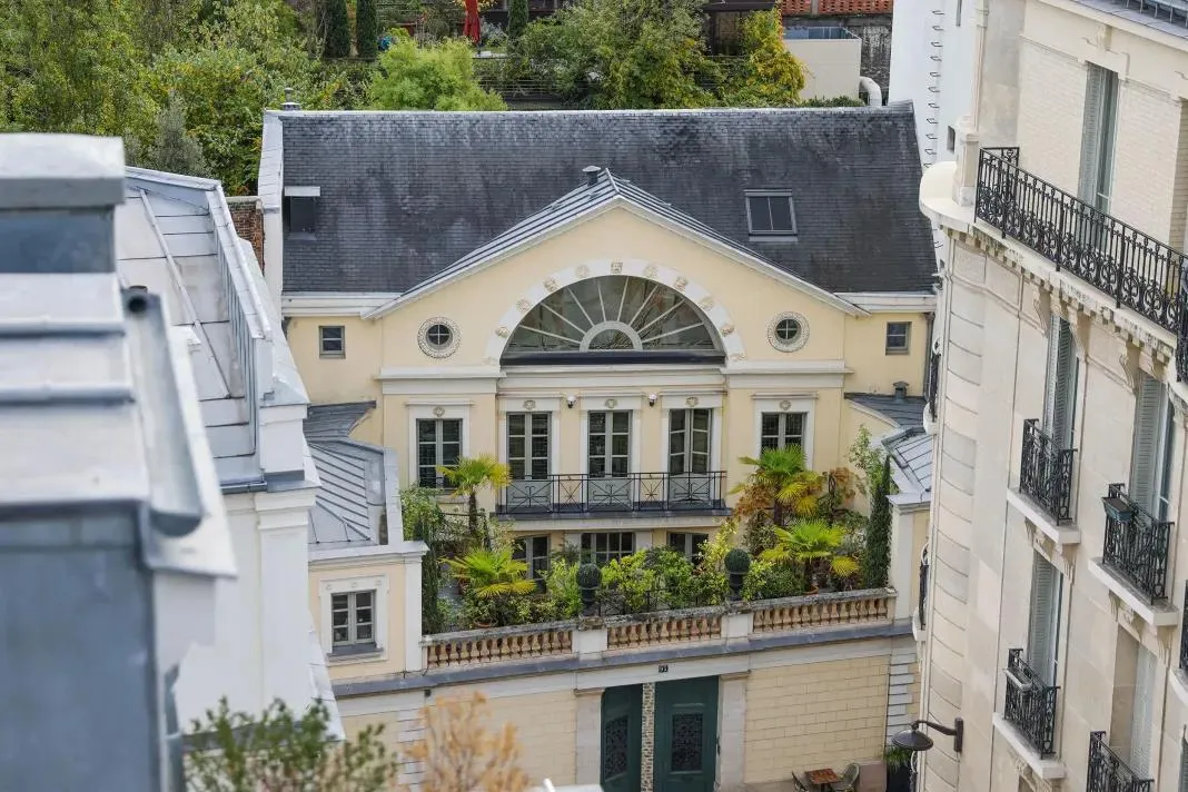 Hôtel de Chambon, rue du Cherche-Midi, Paris 6ᵉ