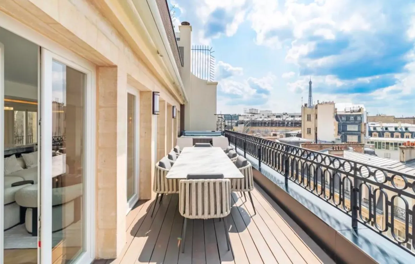 Apartment with terrace, rue de Marignan, Paris 8th